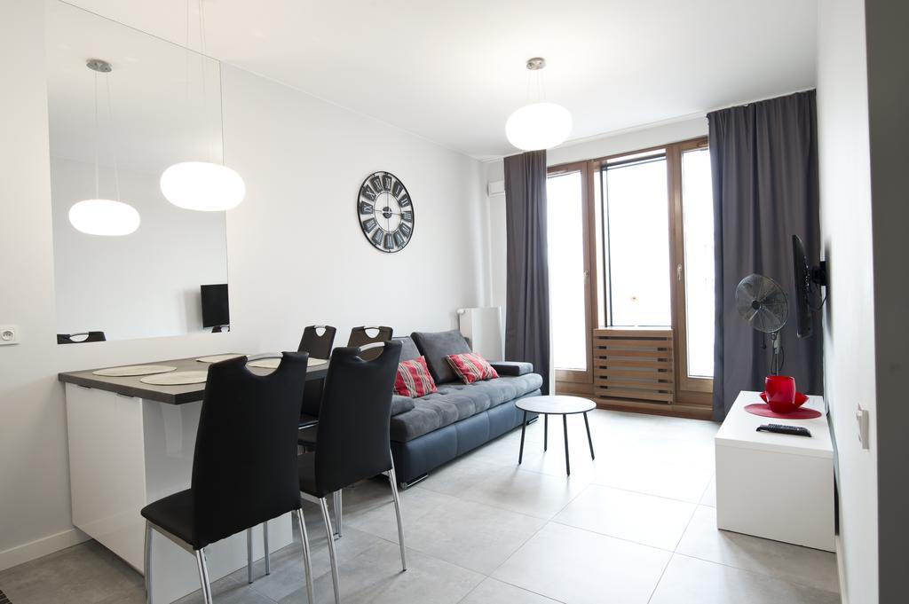 Goodnight Warsaw Apartments Dzielna 72 Ngoại thất bức ảnh
